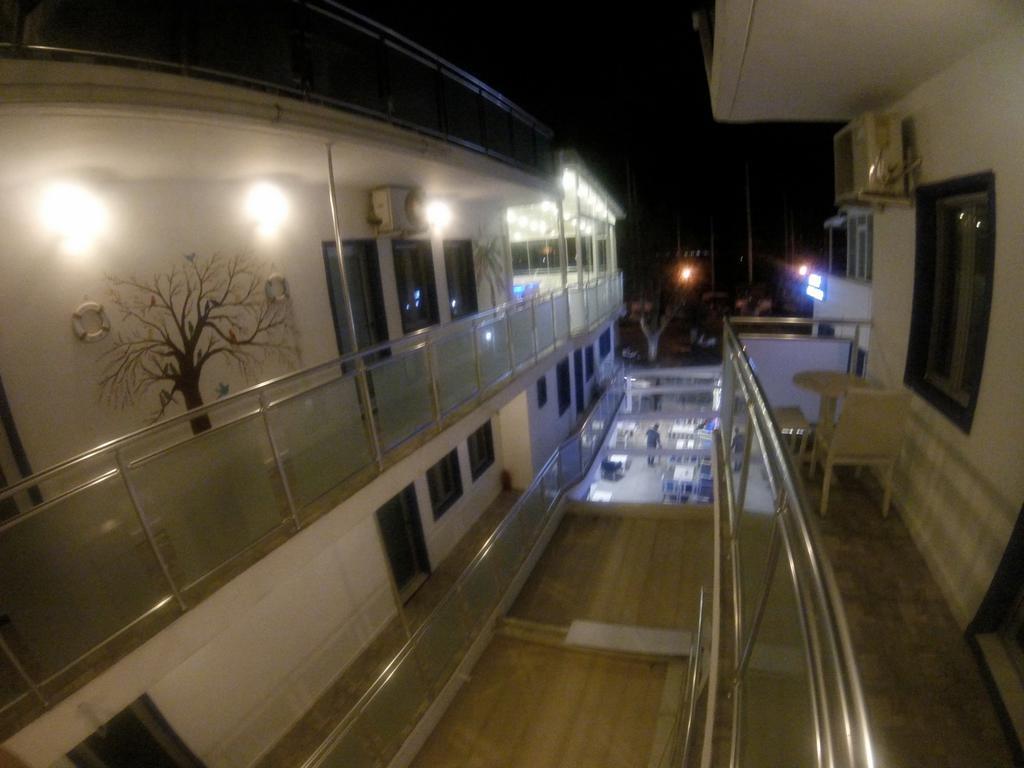 Akkan Hotel Marina (Adults Only) Bodrum Exterior foto